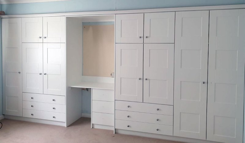 bespoke-bedroom-cupboards.jpg