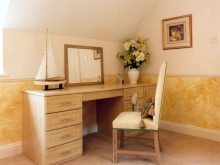 bespoke-bedroom-furniture-5.jpg