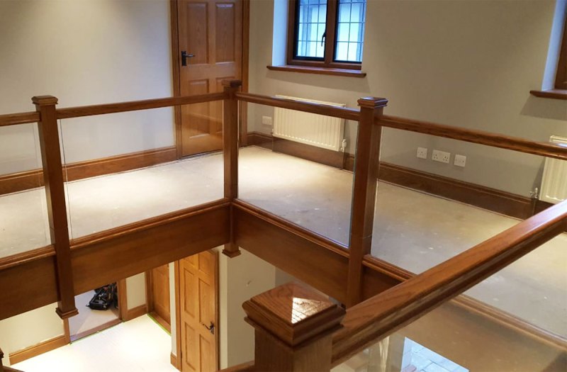 bespoke-stairs-bannisters.jpg