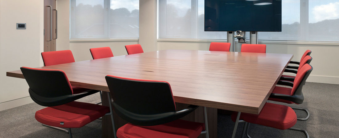 bespoke boardroom table